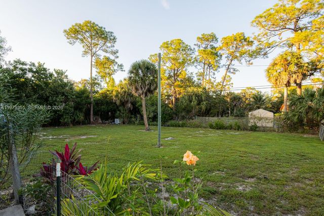 1181 W C Rd, Loxahatchee, FL 33470