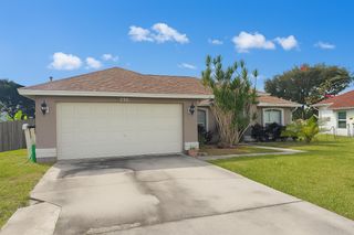 250 SW Moselle Avenue, Port St Lucie, FL 34984