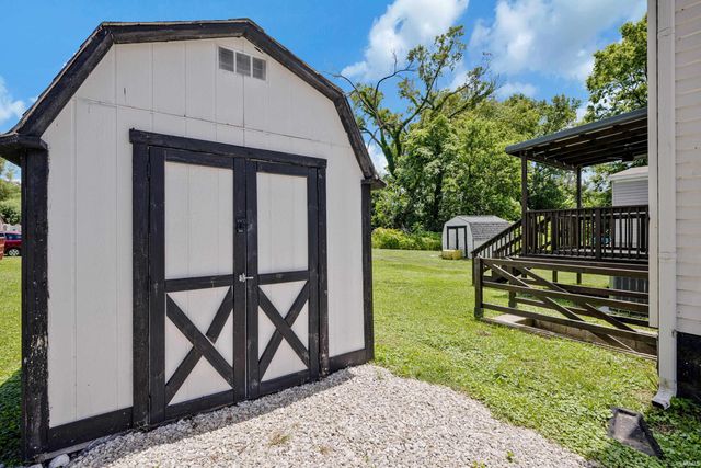 812 S Hart Street, Princeton, IN 47670