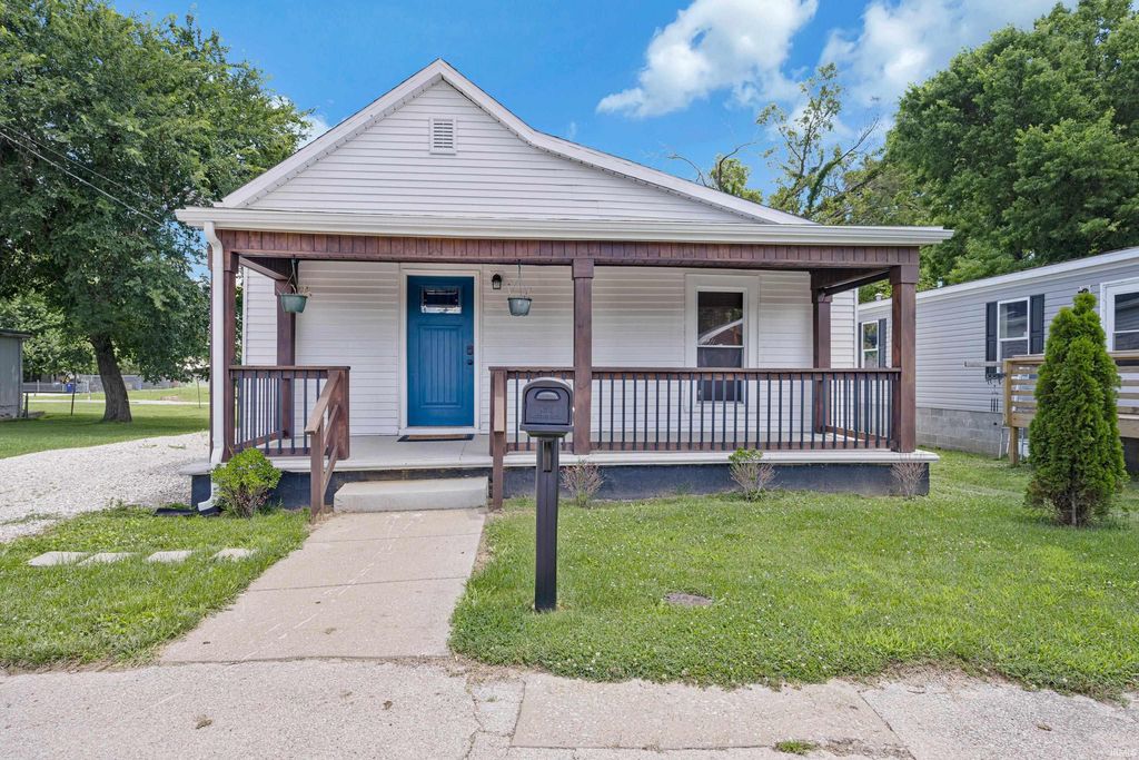 812 S Hart Street, Princeton, IN 47670