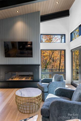 371 Oklahoma Road, Montreat, NC 28757