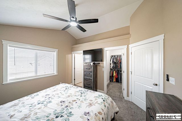 1291 N Hammerstone Drive, Idaho Falls, ID 83401