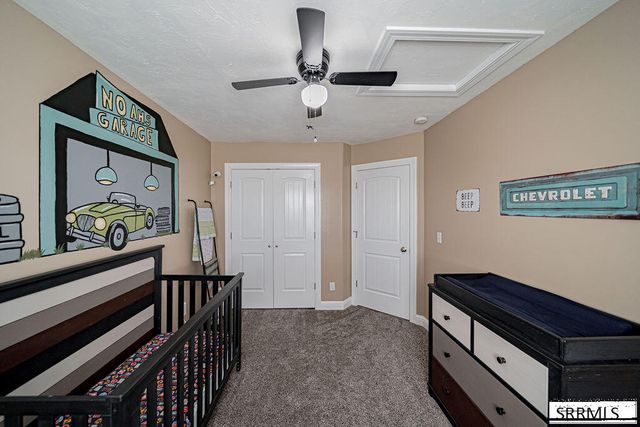 1291 N Hammerstone Drive, Idaho Falls, ID 83401