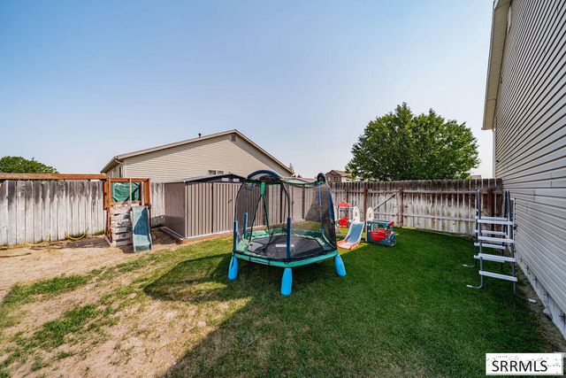 1291 N Hammerstone Drive, Idaho Falls, ID 83401