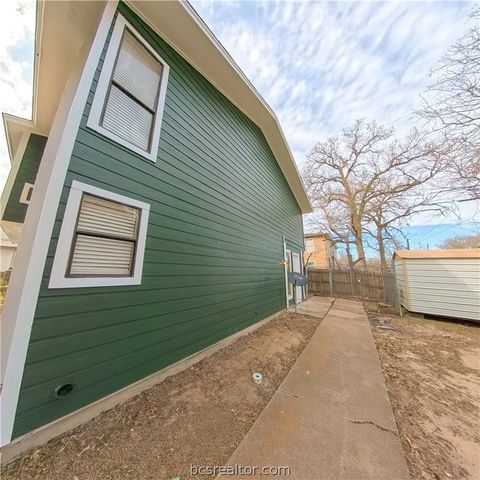 2406 Toro Lane D, Bryan, TX 77807