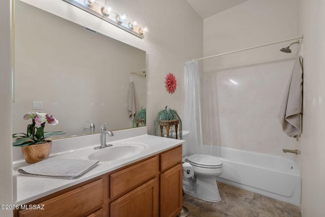 2374 W Vía Di Silvio, Tucson, AZ 85741