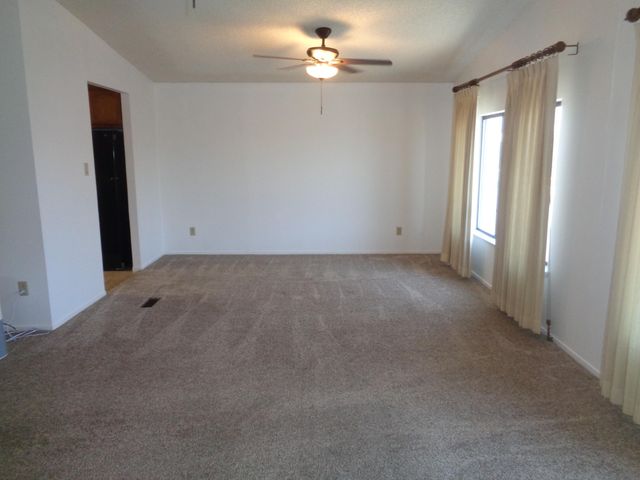 2459 N Oaks Street 82, Tulare, CA 93274