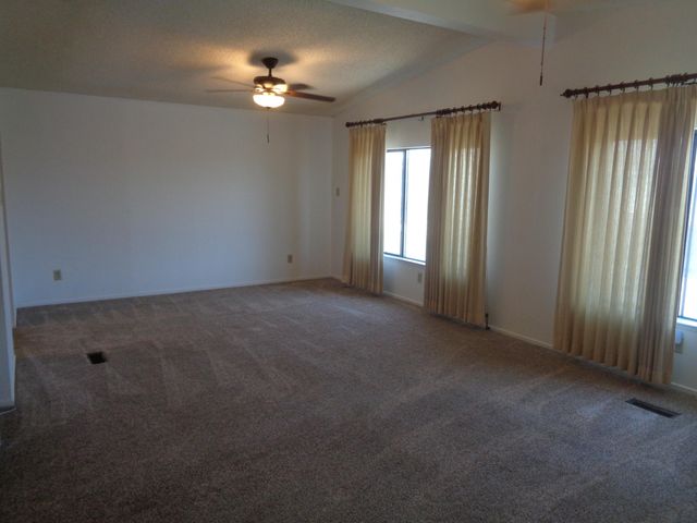 2459 N Oaks Street 82, Tulare, CA 93274