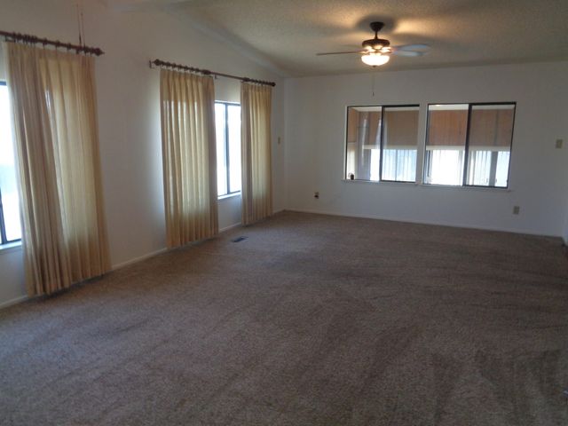 2459 N Oaks Street 82, Tulare, CA 93274