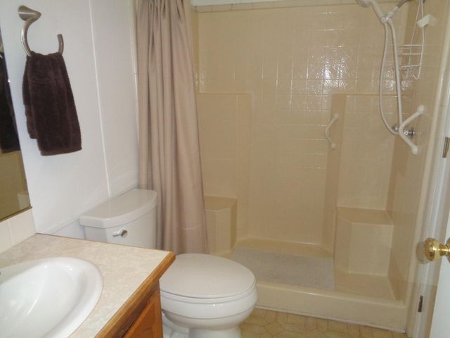 2459 N Oaks Street 82, Tulare, CA 93274