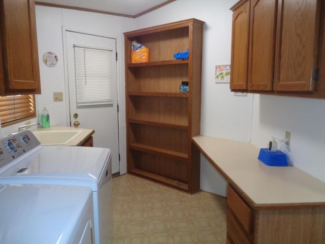 2459 N Oaks Street 82, Tulare, CA 93274