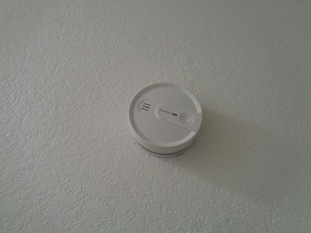 2459 N Oaks Street 82, Tulare, CA 93274