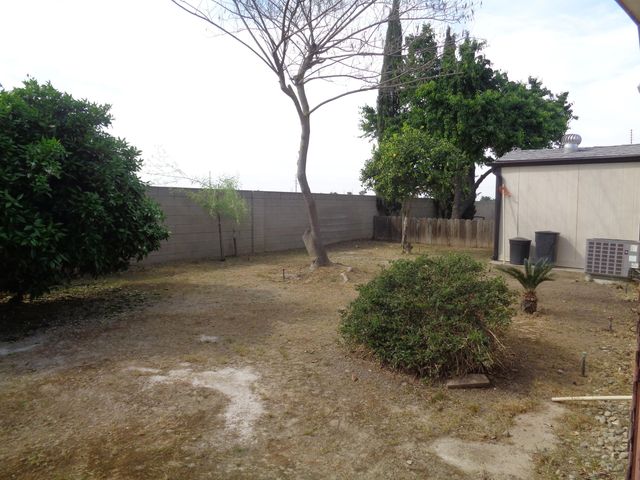 2459 N Oaks Street 82, Tulare, CA 93274