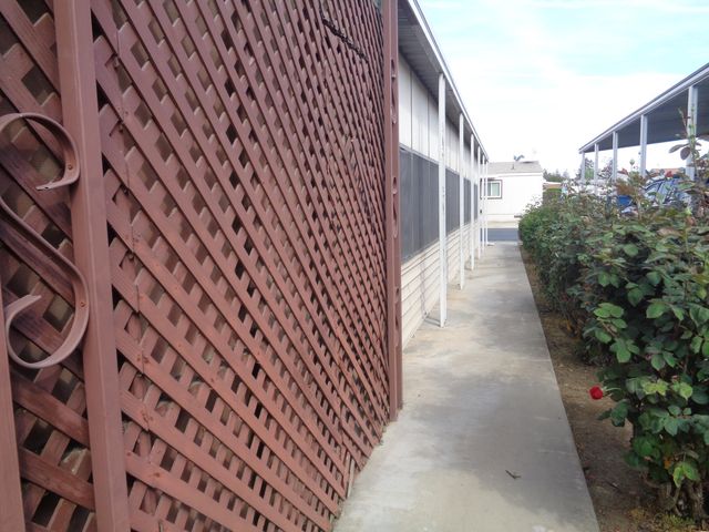 2459 N Oaks Street 82, Tulare, CA 93274