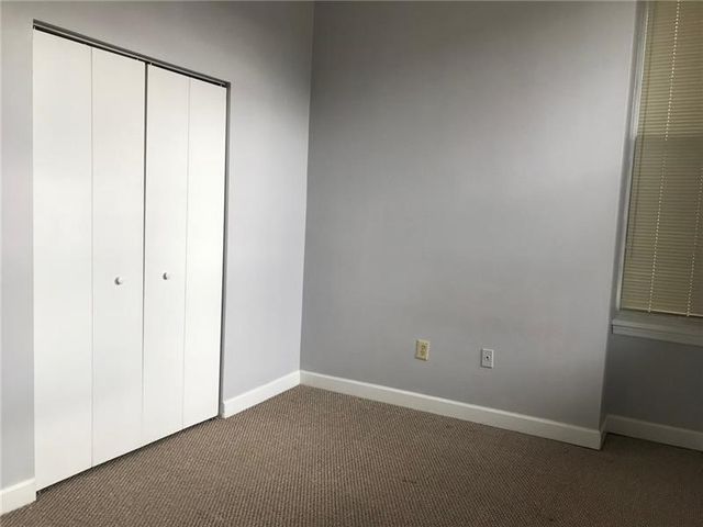 1207 W North Ave 104, Manchester, PA 15233