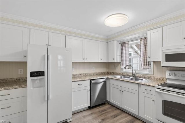 10 Sperry CT, Hampton, VA 23669