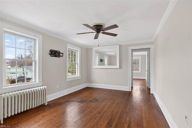 10 Sperry CT, Hampton, VA 23669