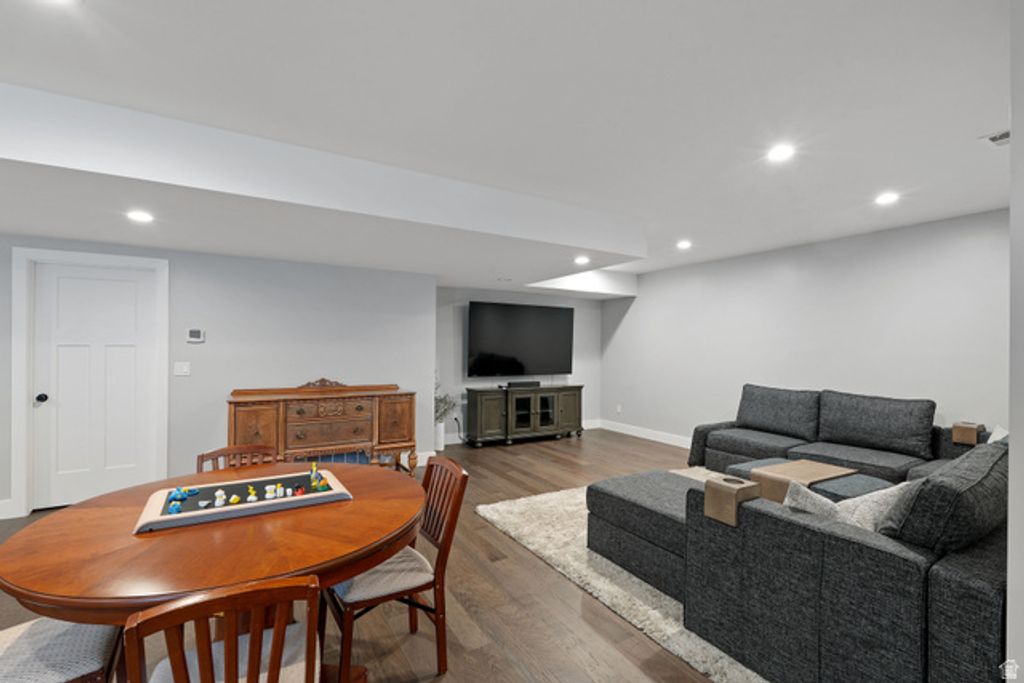 Image 21 of property listing at 646 E 600 S, Kaysville, UT 84037