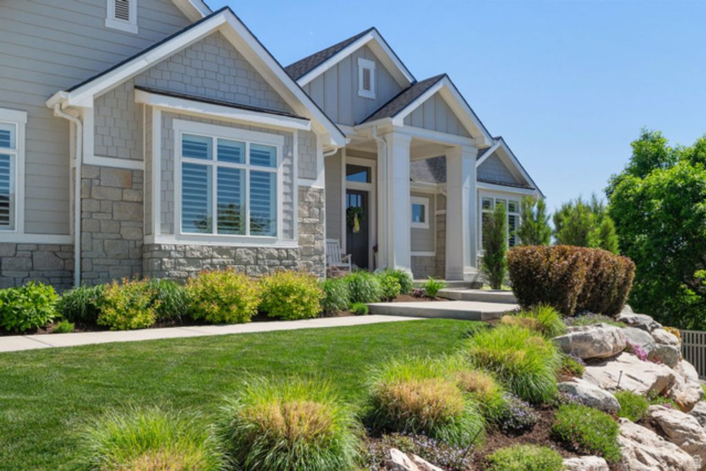 Image 40 of property listing at 646 E 600 S, Kaysville, UT 84037