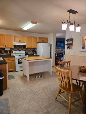 4865 Squirrel, Farwell, MI 48622