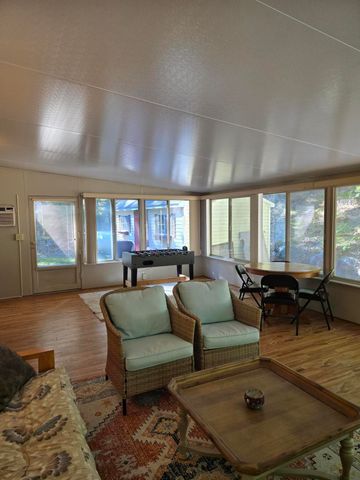 4865 Squirrel, Farwell, MI 48622