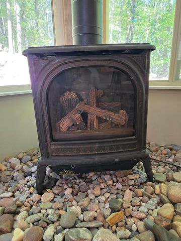 4865 Squirrel, Farwell, MI 48622