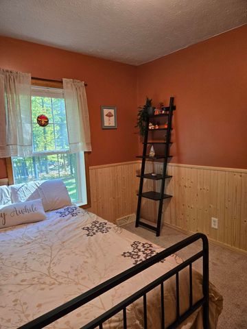 4865 Squirrel, Farwell, MI 48622