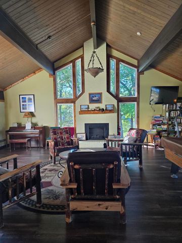 4865 Squirrel, Farwell, MI 48622