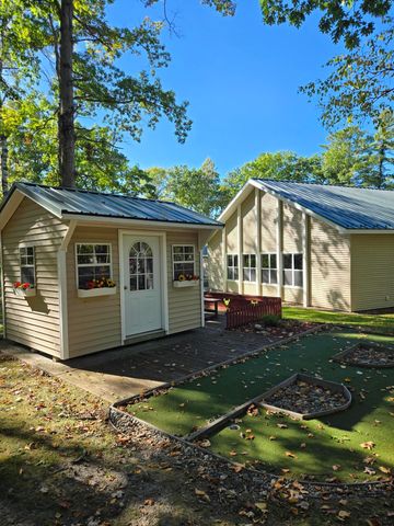 4865 Squirrel, Farwell, MI 48622