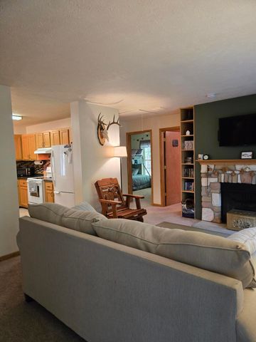 4865 Squirrel, Farwell, MI 48622