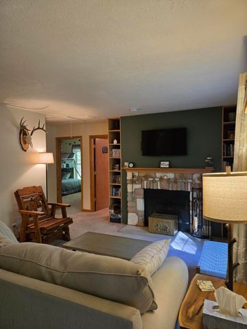 4865 Squirrel, Farwell, MI 48622