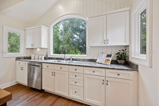 19 Audubon Pond Rd, Hilton Head Island, SC 29928