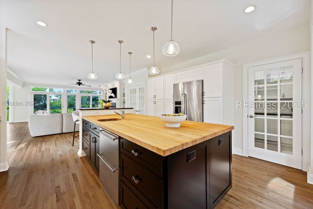 19 Audubon Pond Rd, Hilton Head Island, SC 29928