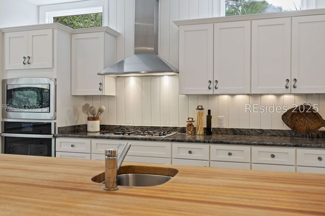 19 Audubon Pond Rd, Hilton Head Island, SC 29928