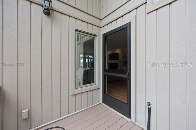 19 Audubon Pond Rd, Hilton Head Island, SC 29928