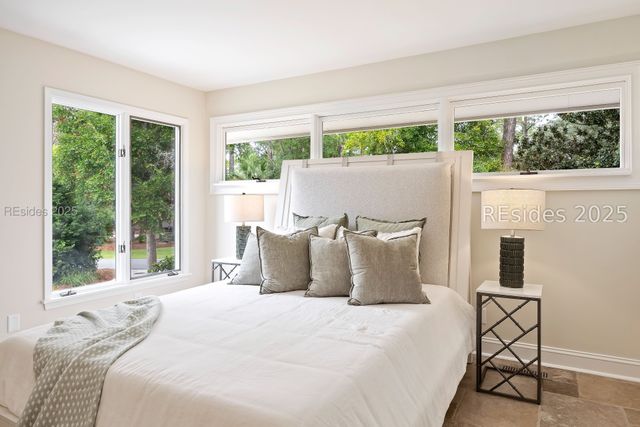 19 Audubon Pond Rd, Hilton Head Island, SC 29928