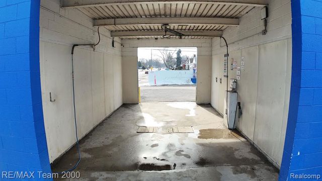 19501 Plymouth Road, Detroit, MI 48228