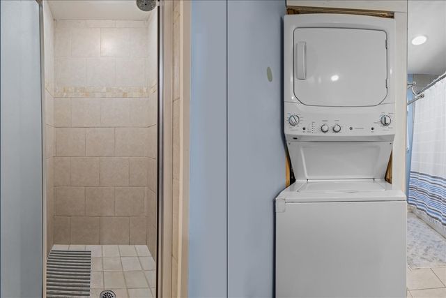 307 Crestview Dr, Dickson, TN 37055