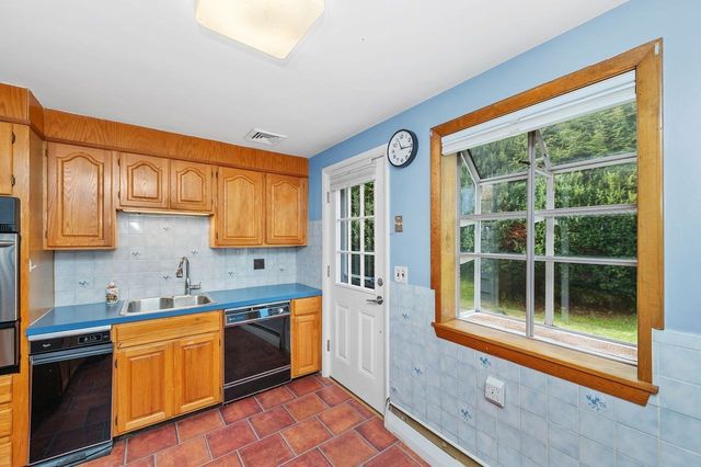 265 Temple Road, Waltham, MA 02452