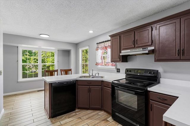 512 Kevin Way, Dalton, GA 30721