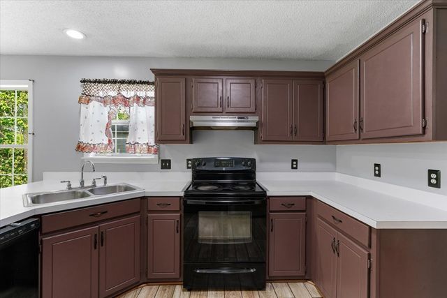 512 Kevin Way, Dalton, GA 30721