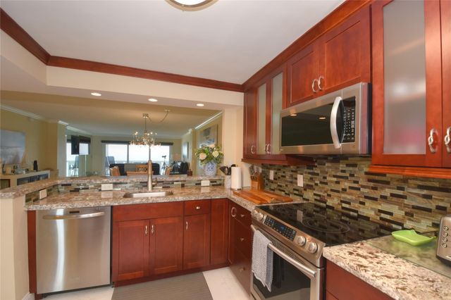 1012 N OCEAN Boulevard 802, Pompano Beach, FL 33062