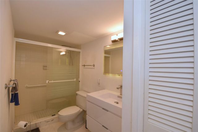 1012 N OCEAN Boulevard 802, Pompano Beach, FL 33062