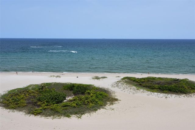 1012 N OCEAN Boulevard 802, Pompano Beach, FL 33062