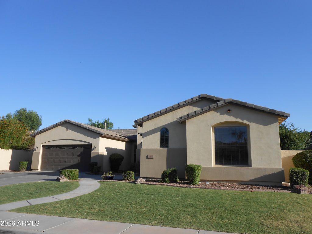 3077 E BLUE RIDGE Place, Chandler, AZ 85249