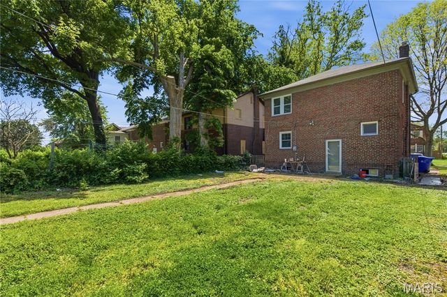 6769 Chamberlain Avenue, St Louis, MO 63130