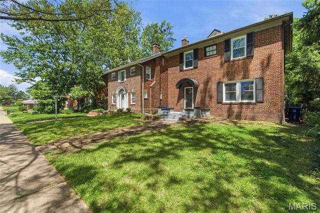 6769 Chamberlain Avenue, St Louis, MO 63130