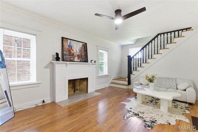 6769 Chamberlain Avenue, St Louis, MO 63130