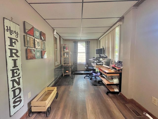 611 16th Street SW, Willmar, MN 56201
