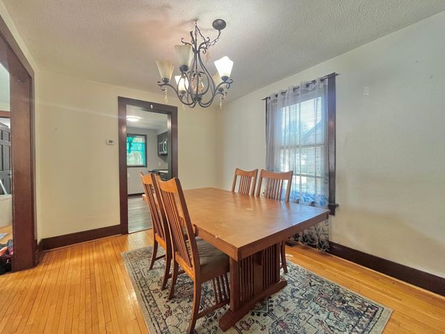 611 16th Street SW, Willmar, MN 56201